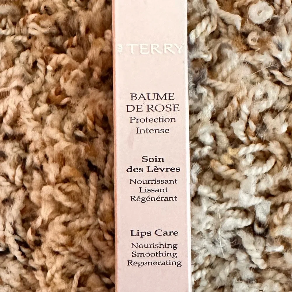 TERRY Baumé De Rose Protection Intense Lip Care 0.08 oz net wt Wand NIB